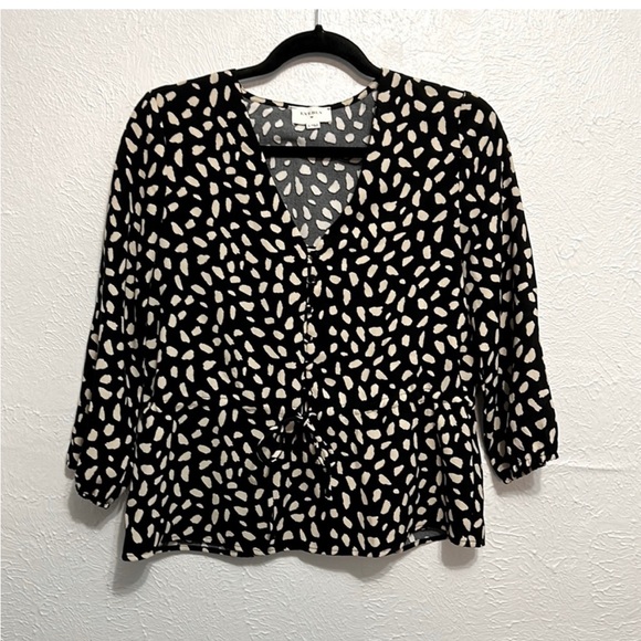 Everly Wild Thang Print Top - Picture 5 of 9